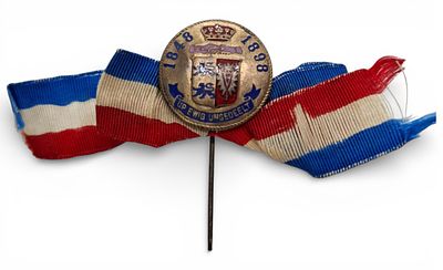 Antike Anstecknadel Up ewig ungedeelt Schleswig Holstein
. Historische Anstecknadel 