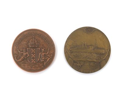 Two bronze history tokens, Netherlands, 1920 and 1981 One on the occasion of the 50th 