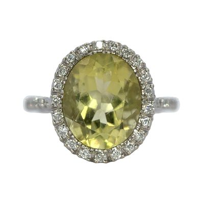 Quartz and Diamond Ring in 18K White Gold. Metal type: 18k white gold, Gemstones: Quartz - 9.2