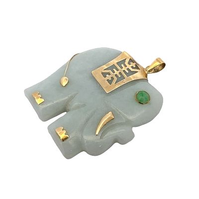 14K Gold Jadeite Elephant Pendant. Metal type: 14k yellow gold, Gemstones: jadeite jade and