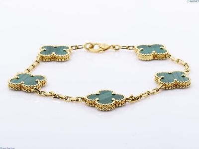 Van Cleef & Arpels Vintage Alhambra Green Malachite 5 Motif 18K Yellow Gold Bracelet. Title/Medi 