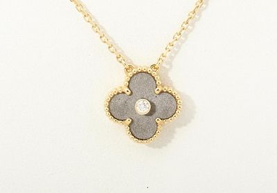 Van Cleef & Arpels Vintage Alhambra Silver Obsidian Holiday Edition 18K Rose Gold Pendant Necklace. 