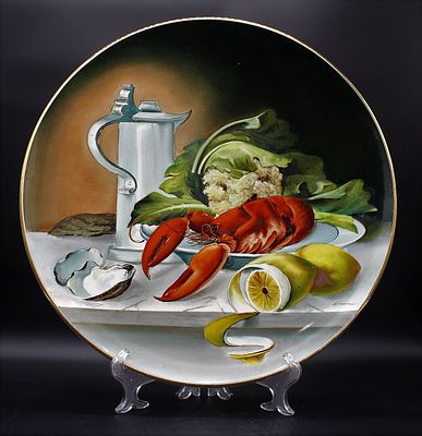 porcelain - Large Porcelain Plate. Handmalevei, n&ordm; 162, marked on the base, edged in gold with 