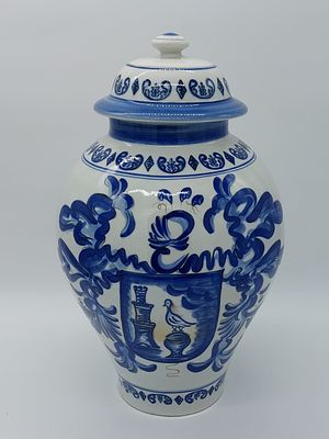 Large Faience Pot
. Viana do Castelo, marked on the base and signed by hand, with lid and pommel 