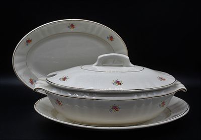 Oval tureen with presenter and earthenware platter. Sacav&eacute;m marked at the base, oval-shaped body 