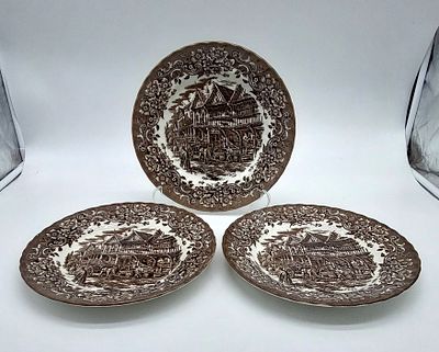 Three English Earthenware Plates
. Unmarked, scalloped edge, with monochrome floral decoration