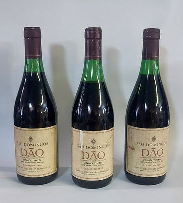 Three Bottles of Dão Table Wine
. Three bottles of red table wine from the Dão demarcated region 