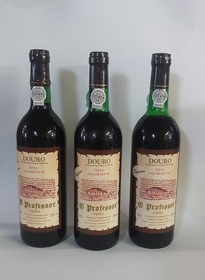 Three Bottles of Douro Reserva Red Table Wine
. Three bottles of red table wine from the Douro 