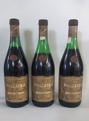 Three Numbered Bottles of Old Red Table Wine
. Three bottles of old red table wine "Romeira de 