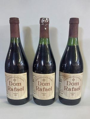 Three Bottles of Red Table Wine from Alentejo
. Three bottles of red table wine from Alentejo 