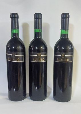 Three Bottles of Regional Alentejo Red Table Wine
. Three numbered bottles of red table wine 