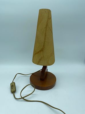 Electric table lamp with wooden base. Made by the Candibambu brand. Reference 4009. Untested
