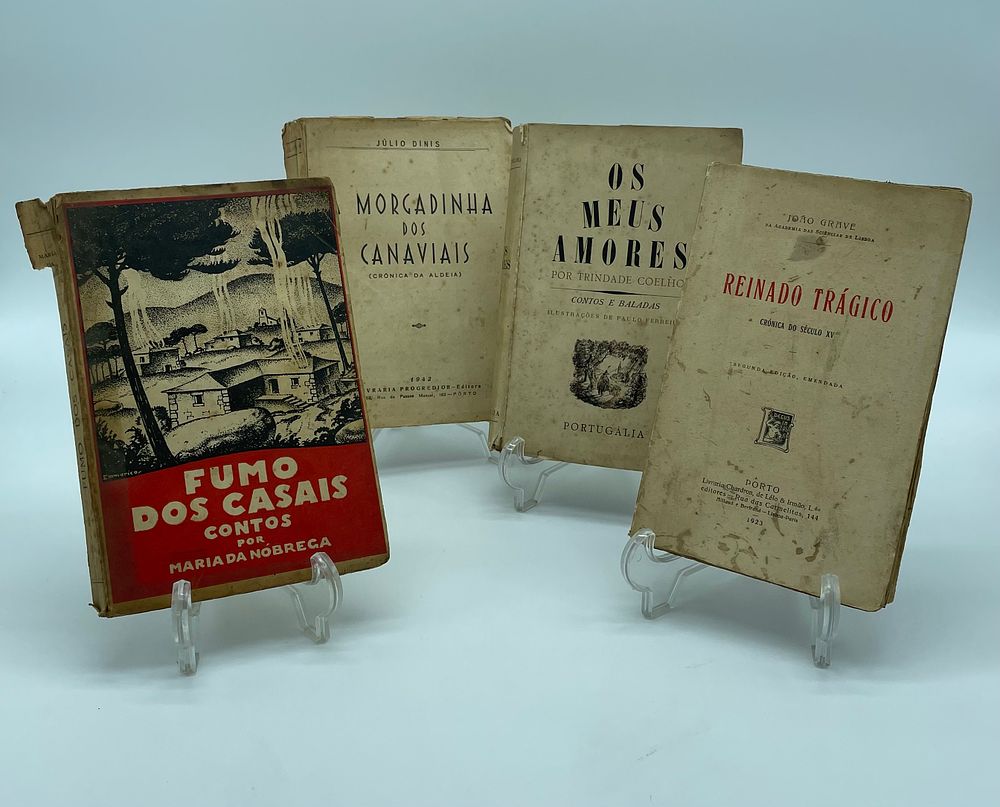 Four books by various Portuguese authors. Four softcover books by various Portuguese authors: 