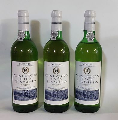 Three Bottles of Douro White Table Wine. Three bottles of white table wine from the Douro 