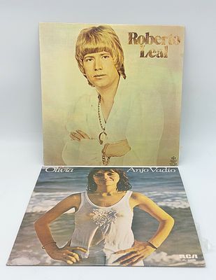 Two Vinyl LPs Roberto Leal and Olivia
. Two LP'S Roberto Leal Vol. 9 and Olivia Anjo Vadio, with 