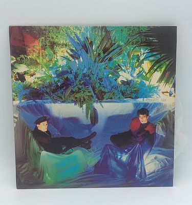Sulk Vinyl LP
. LP Sulk Associates, WEA in good general condition.