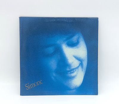 Vinyl LP Simone
. LP Del&iacute;rios e Delicias, CBS, produced and directed by S&eacute;rgio de 