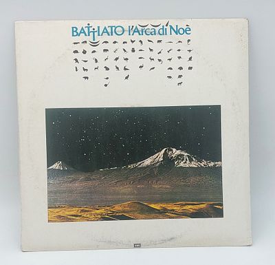 Vinyl LP Battiato
. LP L&acute;Arca di No&eacute;, EMI, with slight signs of use, as seen in the 