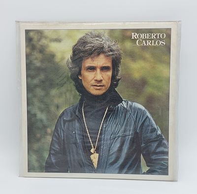 Roberto Carlos Vinyl LP
. Album Discos CBS Brasil, SPA manufactured in Portugal, 1981, cover and 