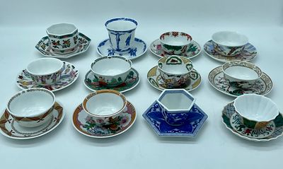 Philae Collection - Lost Treasures of the India Company . 12 teacups with saucers from the 2002 