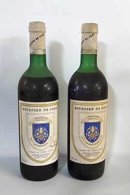 Two Bottles of Red Table Wine Give
. Two 750 ml bottles of red table wine, with an alcohol 