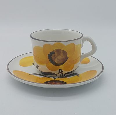 Portuguese Earthenware Lunch Cup
. Marked on the base, cylindrical body with polychrome 