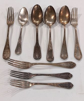 Assortment of Nine (9) Pieces
. Three tablespoons, one dessert spoon, three forks and two 