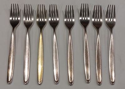Eight WMF 90-30 Dessert Forks
. Silver-plated metal bodies, marked, brushed silver-plated 