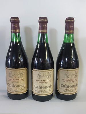 Three Bottles of Red Table Wine from Bairrada
. “Cantonede – Red Table Wine – Harvest 1989”, 75 