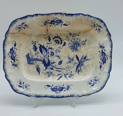 French Faience Platter
. Marked on the base, Lancaster Sarreguemines, edge edged in blue and 