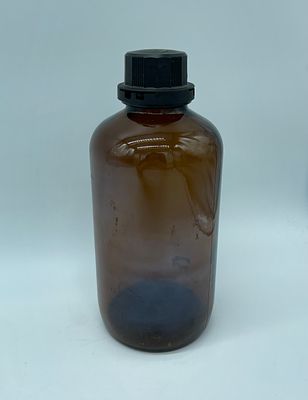 Amber glass jar. Cylindrical amber glass jar with plastic lid. It measures 10 x 22.5 cm and is 