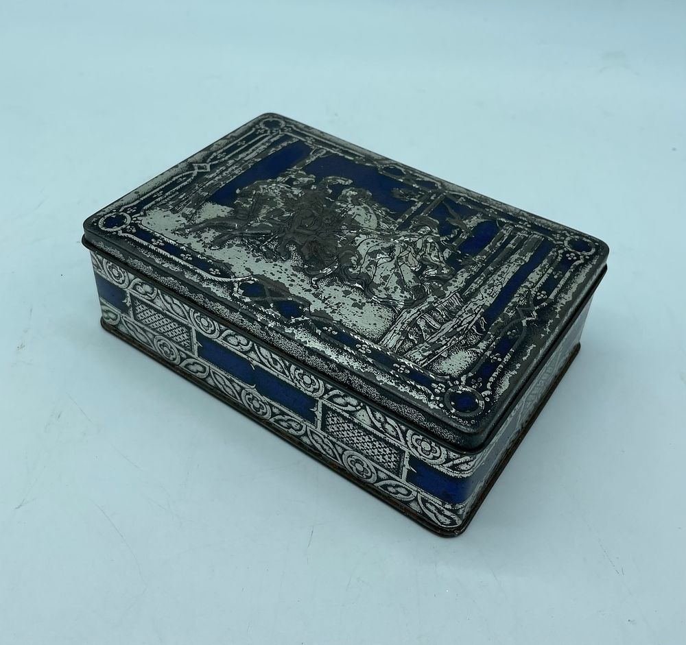 Riley's toffee box. Riley's toffee promotional box in metal. Box top with embossed details. Made 