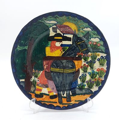 Prato Decorativo Olaria Portuguesa. Marcado na base, Flosa Redondo Portugal, corpo em formato 