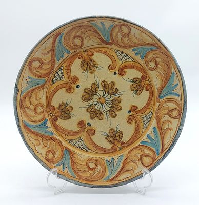 Prato Decorativo Olaria Portuguesa. Marcado na base, Almancil Algarve, corpo de formato redondo 