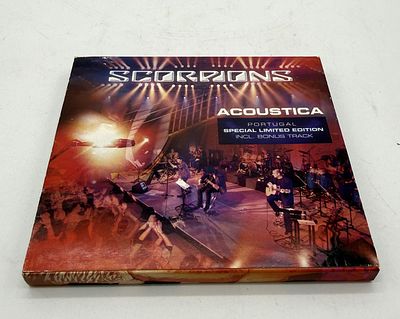 Scorpions Acoustica Portugal. CD. Cover with slight signs of handling, CD in good condition 