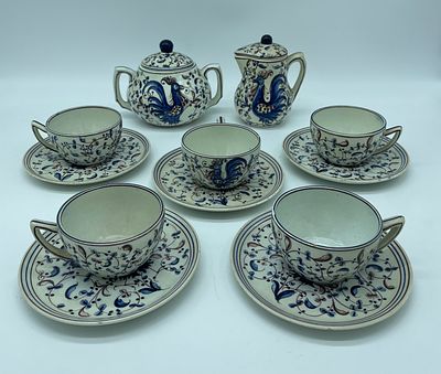 Part of Coffee Service in Portuguese Earthenware
. Marked on the base, Outeiro Agueda with five 