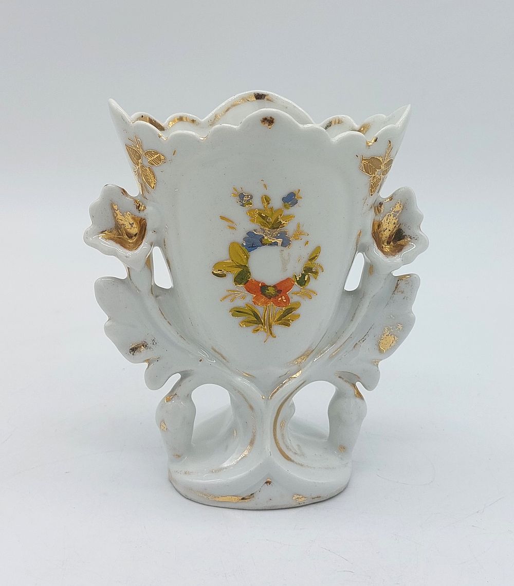 French Porcelain Altar Jar
. Molded and embossed, unmarked, Old Paris, scalloped edge and gold 