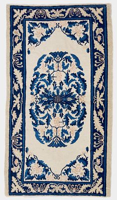 Tappeto Pekino. Cina. 143x80 cm ca. Tappeto Pekino. Cina. Circa 1900. Eccellente stato di 