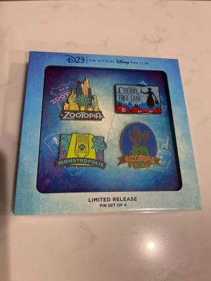 D23 Exclusive Fantastic Worlds Limited Release Pin Set