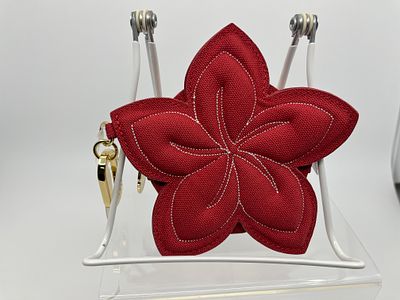 Bath and Body Works Moana Coin Purse. This item qualifies for $12 flat rate shipping.