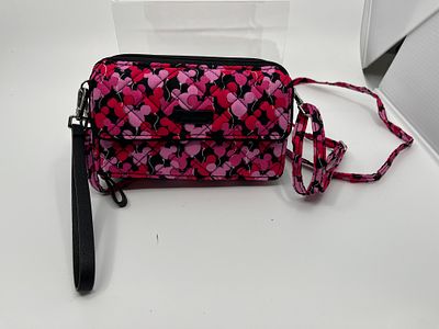 Vera Bradley Mickey Balloon Purse. This item qualifies for $12 flat rate shipping.