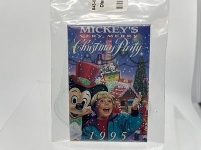 Mickey's Very Merry Christmas Party 1995 Christmas Party. This item qualifies for $12 flat rate 