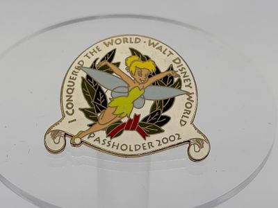 Tinkerbell Pin Pursuit Passholder Exclusive Pin LE7500 // I Conquered the World Pin Pursuit 2002. 