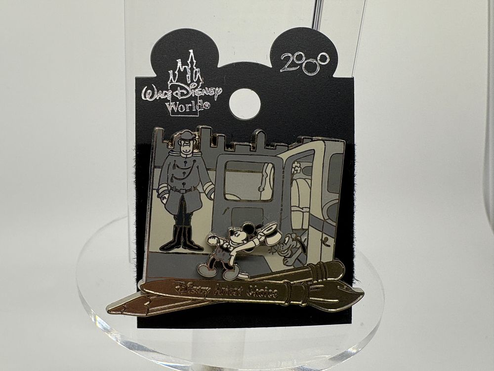 Mickey Mouse on the Red Carpet Artist Choice Series Slider Pin LE1000 // Lights, Camera, Pins 