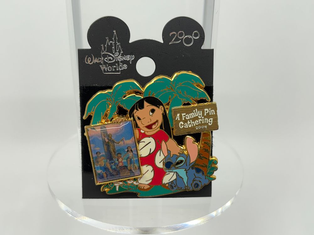 Lilo and Stitch Ohana Photo Pin LE1000 // A Family Pin Gathering Event 2004. Pin Event 