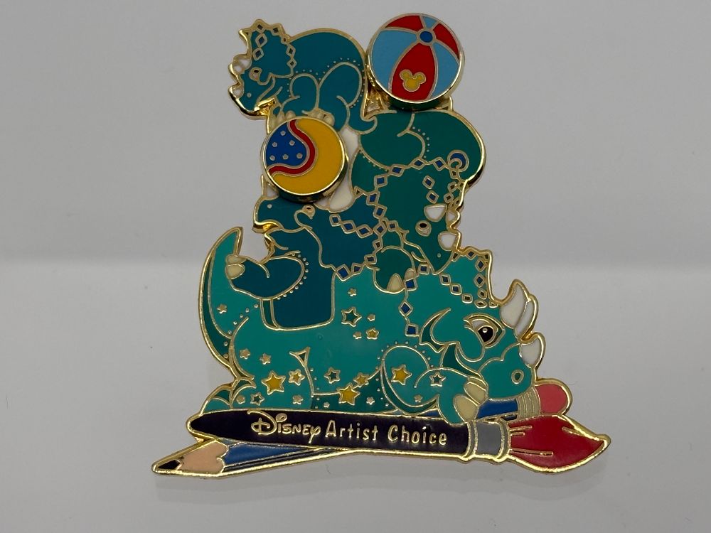 Triceratops Spin Dinoland Artist Choice Series Spinner Pin LE3500 // Chester & Hester's 