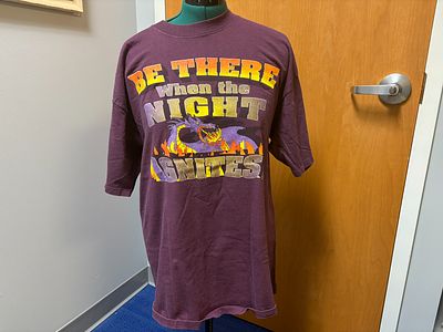 Fantasmic Disney MGM Studios Premiere Cast & Crew T-shirt (XL)