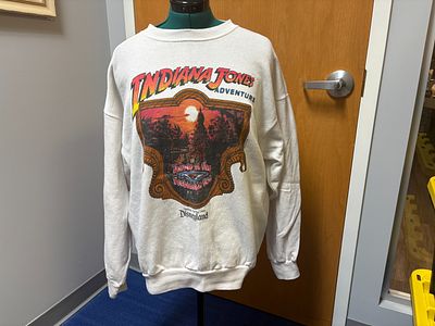 Indiana Jones Adventure Opening Spring 1995 Disneyland Sweatshirt (XL)