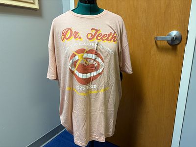 Dr. Teeth/Muppet Mayhem Muppets Studios Exclusive T-Shirt (New/2X)