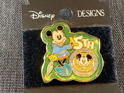 Brave Little Tailor Mickey 5th Official Disneyana Convention 1996